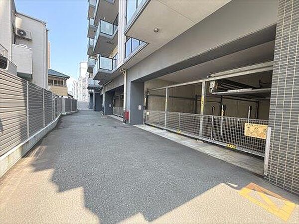 共用部　駐車場