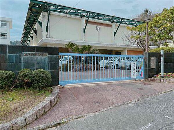 広島市立己斐上中学校（310m/徒歩4分