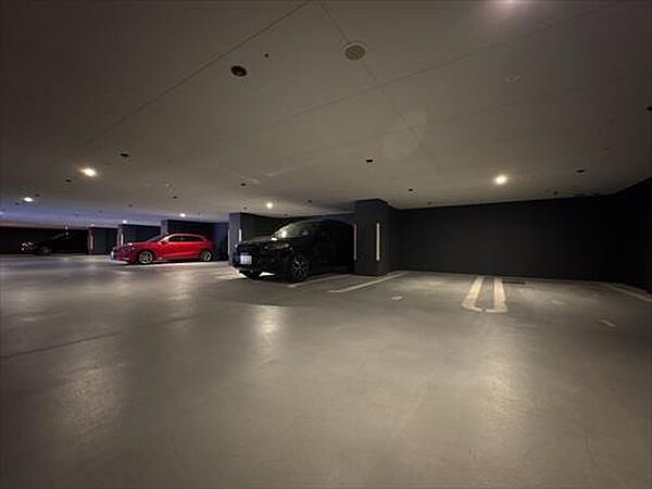 屋内駐車場
