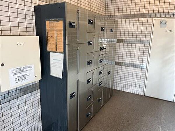 宅配ボックス