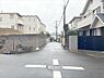 その他：北側道路（物件：左手）