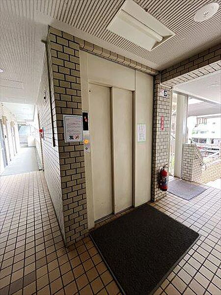 エレベーター