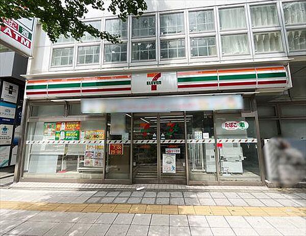 セブンイレブン三軒茶屋駅東店まで210m