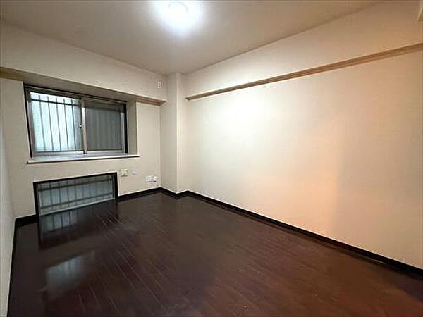 洋室（約6.5帖）