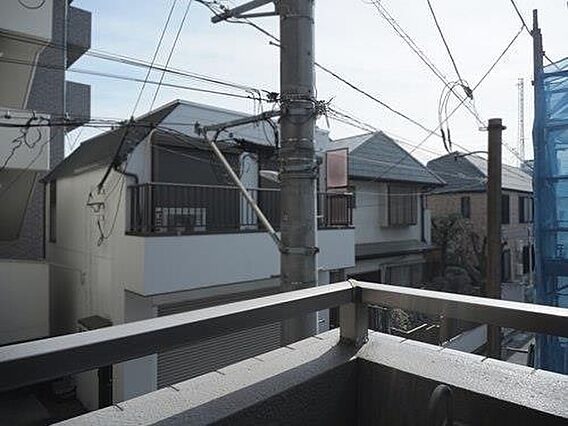 バルコニーから...