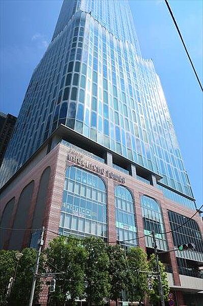 東急歌舞伎町タワー690m