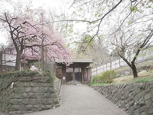 大和市郷土民家園 1620m