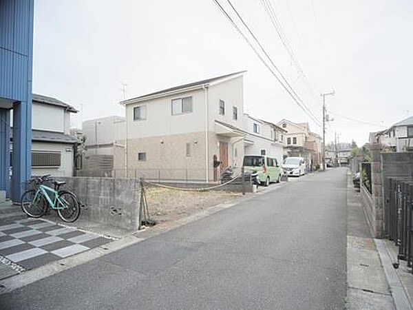 前面道路（撮影 2026.03）