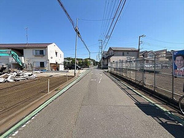 前面道路撮影（幅員約5.4m）