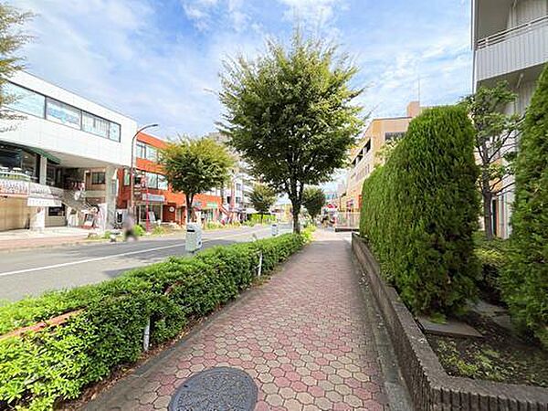 【現地前面道路2025年10月撮影】