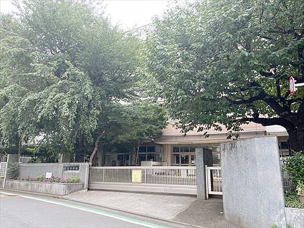 西東京市立住吉小学校 1090m