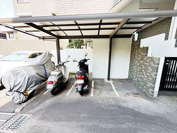 バイク置場