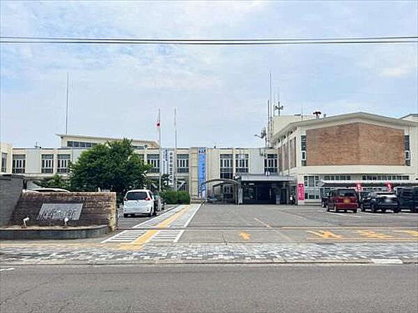 扶桑町役場まで810m