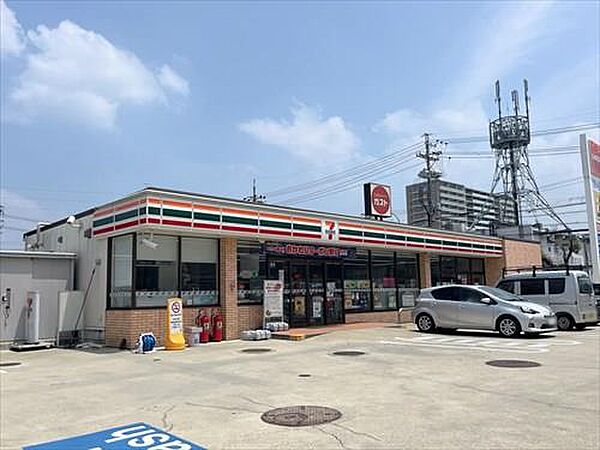 セブンイレブン高蔵寺町SS店まで710m