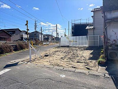 外観:現地(北西側から/2024年12月撮影) 外観:現地(北西側から/2024年12月撮影)