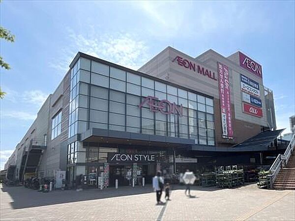 イオンモール津田沼North810m