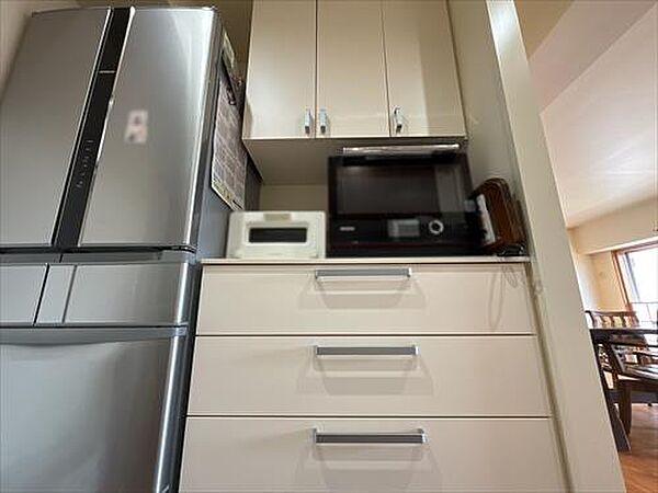 キッチン壁面収納