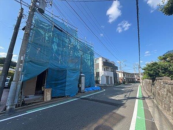 前面道路南側（B棟：右側）