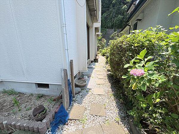 敷地内通路