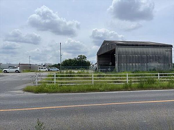 前面道路3