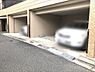 その他：平面駐車場