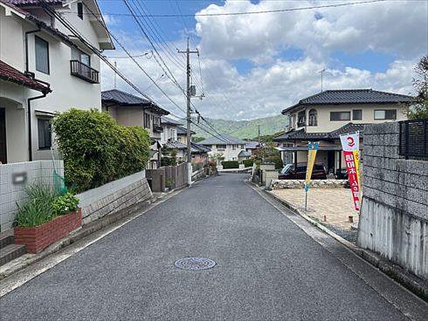 南西側道路