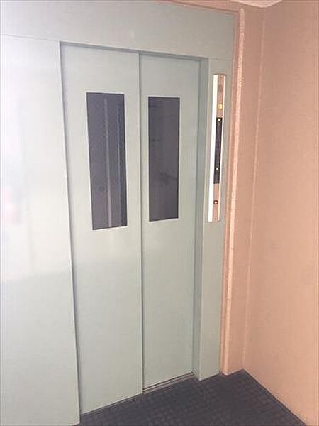 エレベーター