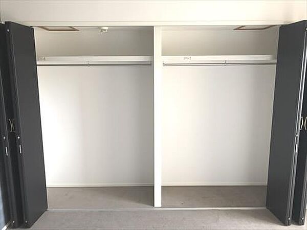 洋室約6.3帖収納