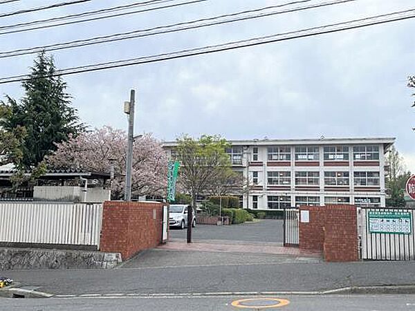 廿日市市立阿品台東小学校/徒歩9分