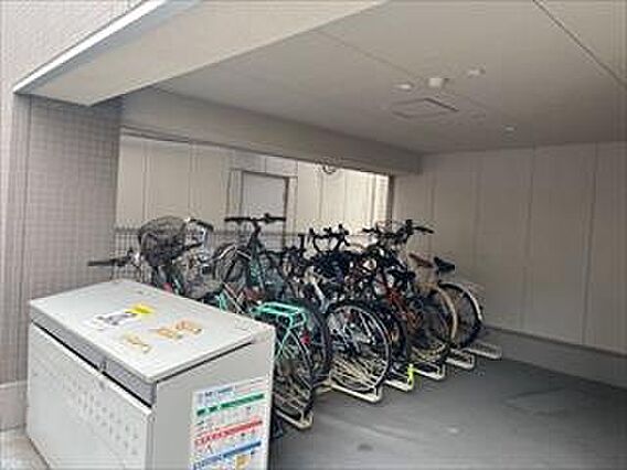 駐輪場
