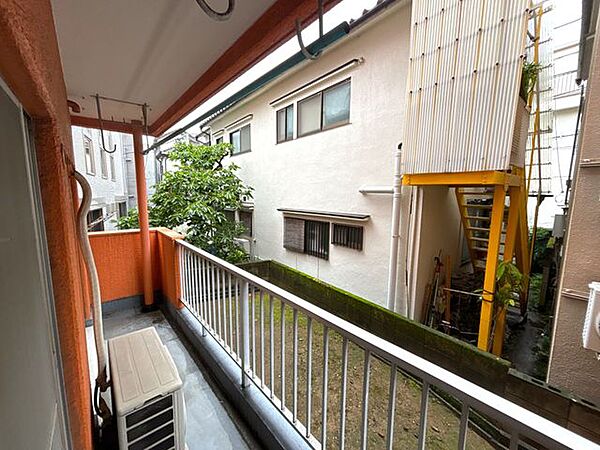家具・調度品は価格に含まれません。