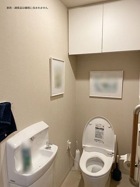 家具・調度品は価格に含まれません