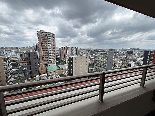 南側バルコニーからの眺望です。
