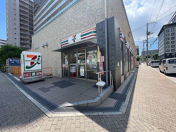 セブンイレブン桜ノ宮駅前店 290m