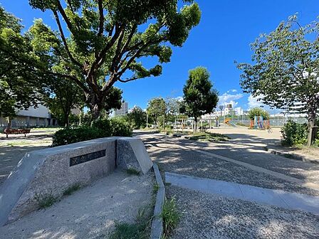 沢之町公園 280m
