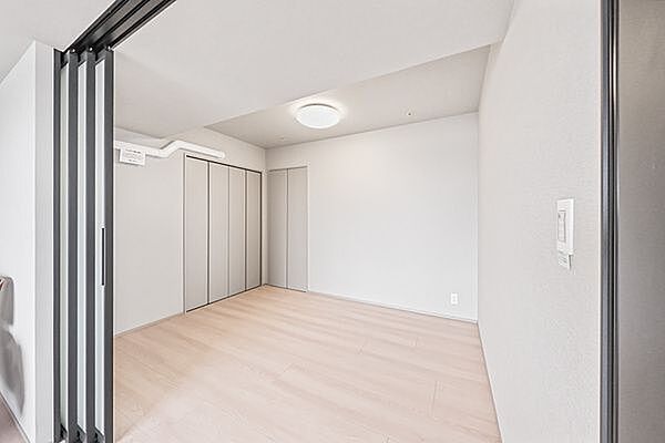 洋室（約5.6畳）