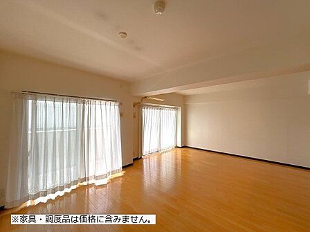 ※家具・調度品は価格に含みません。
