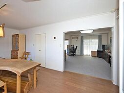 つくし野ローズプラザ 2LDKのリビング/ダイニング