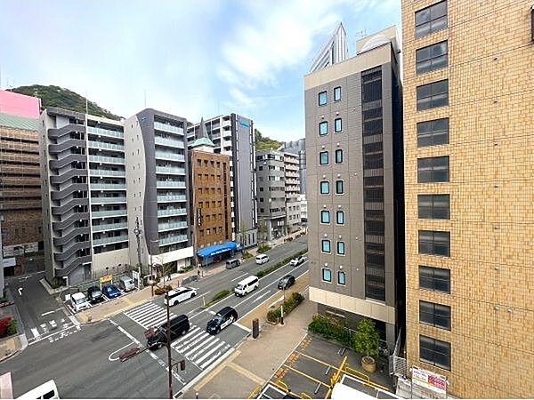 北東側バルコニーからの眺望