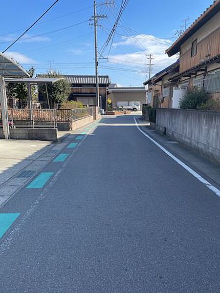 南側前面道路