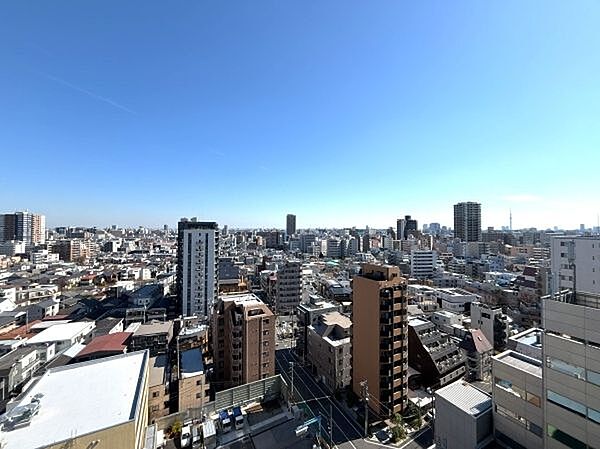 バルコニーからの眺望（昼）