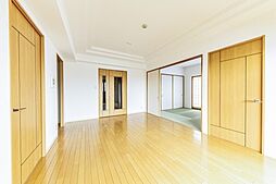 エスリード守口豊秀町 3SLDKのリビング/ダイニング