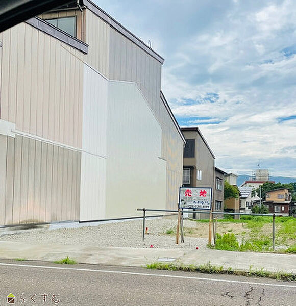 建売解体前の外観