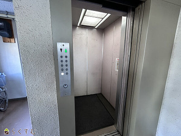 エレベーター