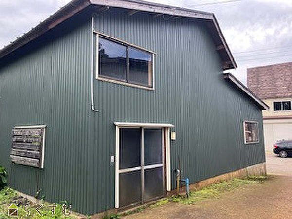 作業小屋