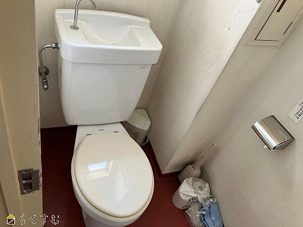 建物？2階トイレ