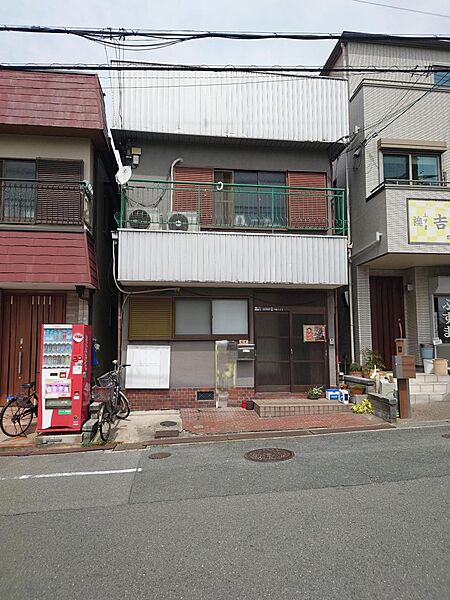 外観：327002801171