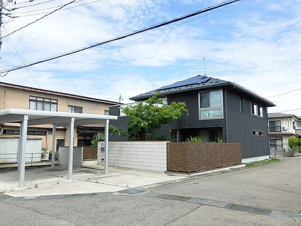 detached 福島県会津若松市亀賀１丁目
地図を見る