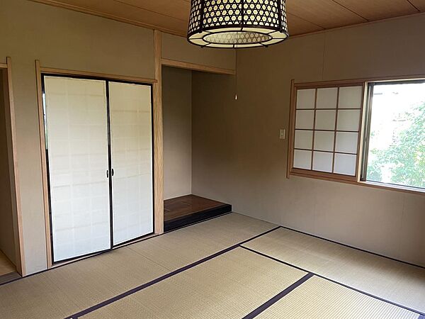 detached 茨城県常総市中妻町
地図を見る