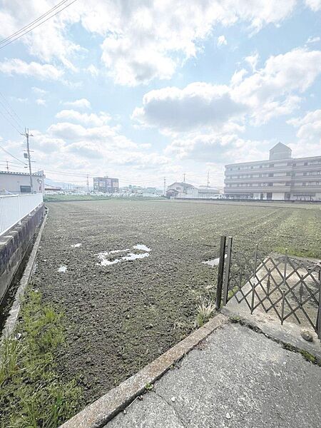 ●北西側より進入路♪